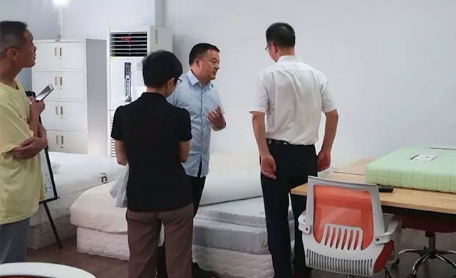 宁波市委宣传部领导莅临和众互联调研考察 图2